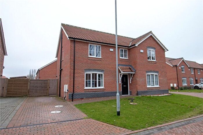 3 Bedroom Property For Sale In Appledore Crescent, Scunthorpe, DN17