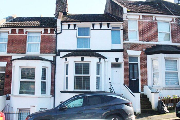 1 Bedroom Flat To Rent In St Mary's Road, Hastings, TN34