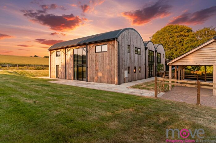 5 Bedroom Property To Rent In Old Dowmans Farm, Coberley, GL53