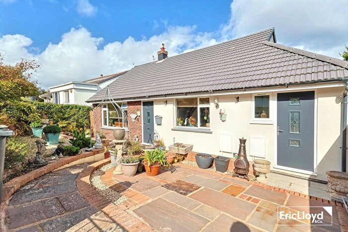 4 Bedroom Detached Bungalow For Sale In Upton Hill Road, Brixham, TQ5