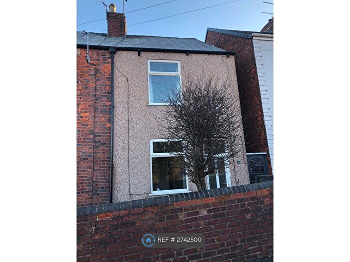 2 Bedroom Semi-Detached House To Rent In Rothervale Road, Chesterfield, S40