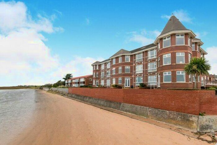 3 Bedroom Flat To Rent In Riversdale Road West Kirby, Wirral, CH48