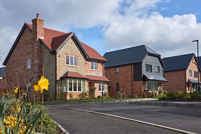 4 Bedroom Detached House For Sale In Hermitage Lane, Maidstone, ME16