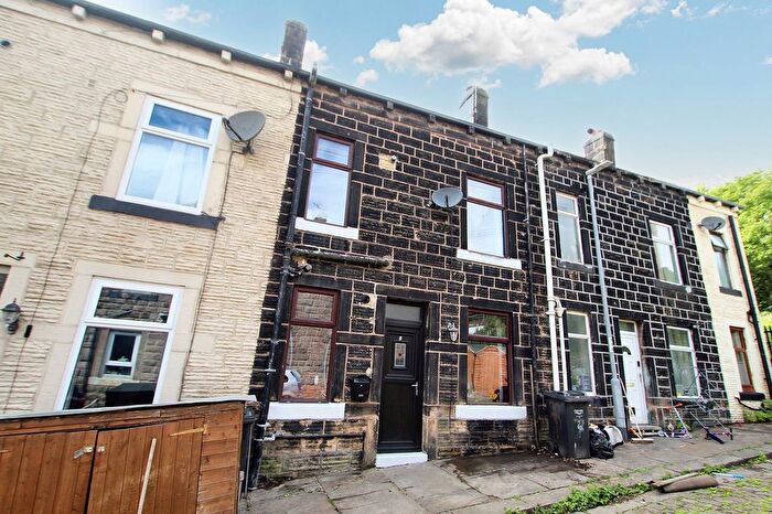 2 Bedroom Terraced House For Sale In Spring Street, Todmorden, OL14