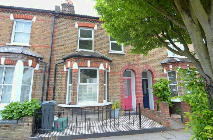 2 Bedroom Terraced House To Rent In Brook Road South, Brentford, TW8