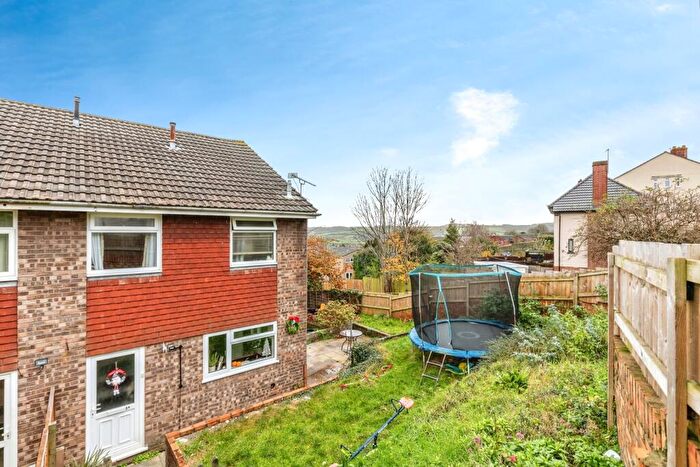 3 Bedroom Semi Detached House For Sale In Queens Avenue, Portishead, Bristol, Somerset, BS20