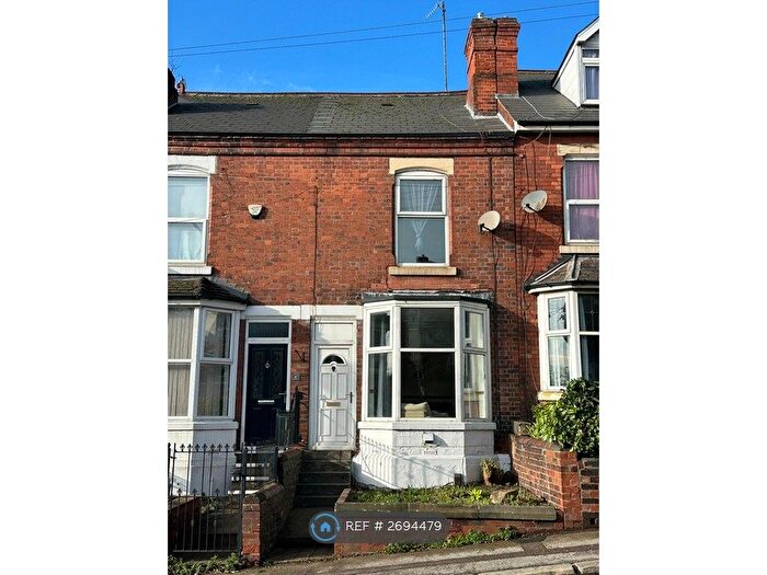 2 Bedroom Terraced House To Rent In Clarence Road, Chesterfield, S40