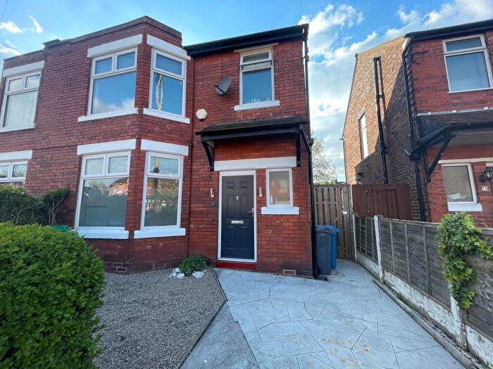 4 Bedroom House To Rent In Barnsfold Avenue, Withington, M14