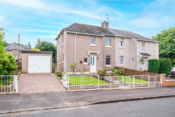 3 Bedroom Semi-Detached House For Sale In Vicars Walk, Cambuslang, G72