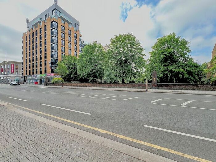 1 Bedroom Flat To Rent In Charter House, High Road, Ilford, IG1