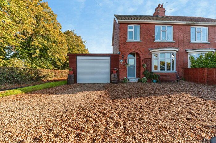 3 Bedroom Semi-Detached House For Sale In Barton Street, Keelby, DN41