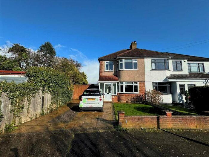 3 Bedroom Semi-Detached House To Rent In Chepstow Avenue, Horncurch, RM12