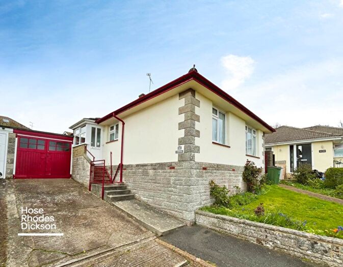 2 Bedroom Bungalow For Sale In Foxes Close, Sandown, PO36