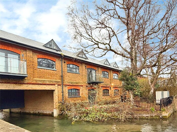 2 Bedroom Flat To Rent In Crabble Hill, Dover, Kent, CT17