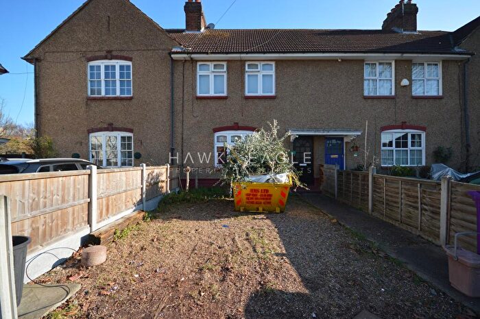 3 Bedroom Cottage To Rent In Hesperus Crescent, London, Greater London., E14