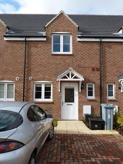 2 Bedroom Terraced House To Rent In Chamberlain Close, Carterton, OX18