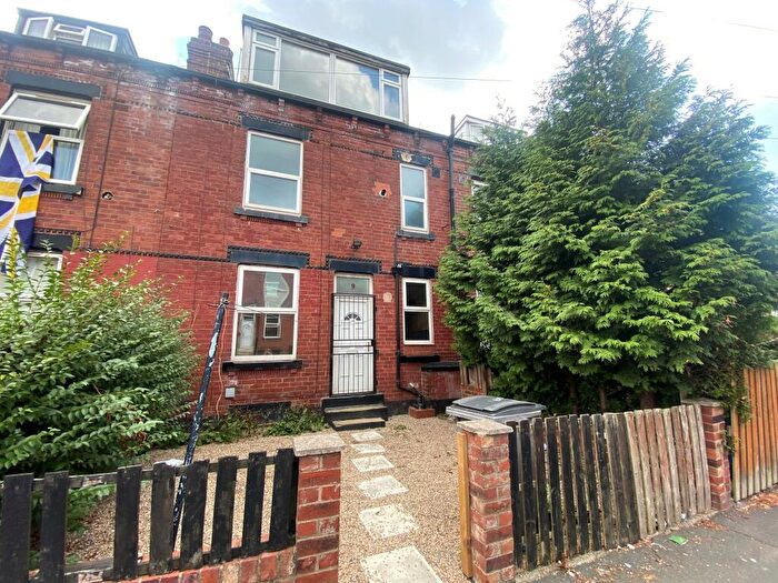 2 Bedroom House To Rent In Nowell Avenue, Leeds, LS9