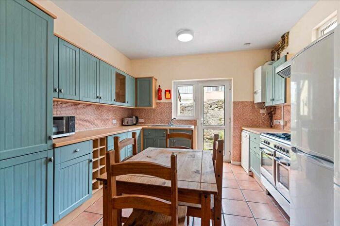 7 Bedroom Terraced House To Rent In Hamilton Gardens, Plymouth, PL4