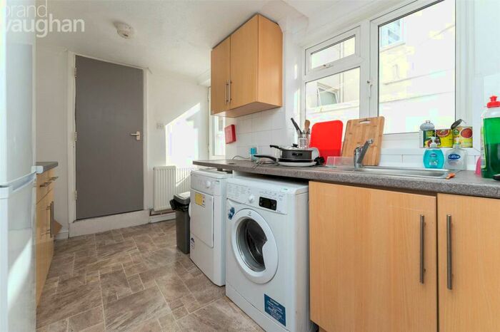 4 Bedroom Terraced House To Rent In Viaduct Road, Brighton, East Sussex, BN1