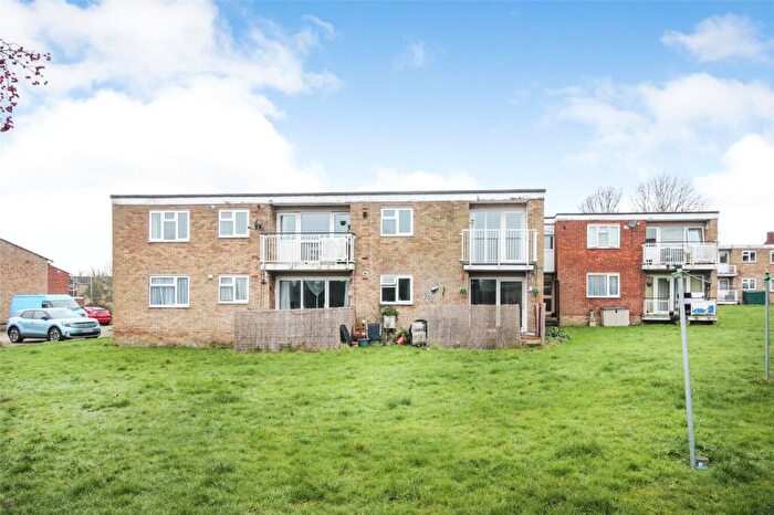 2 Bedroom Apartment For Sale In The Leys, Ampthill, Bedfordshire, MK45