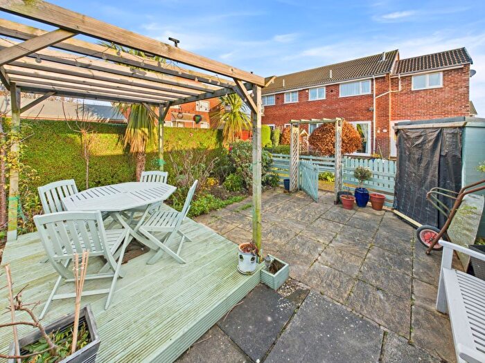 2 Bedroom Semi Detached House For Sale In Kingfisher Drive, Whitby, YO22