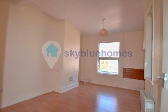 1 Bedroom Flat To Rent In Myrtle Road, Leicester, LE2