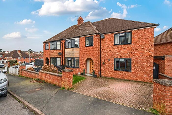 4 Bedroom Semi Detached House For Sale In Dormington Drive, Hereford, HR1