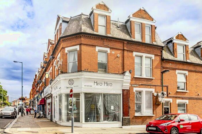 1 Bedroom Flat To Rent In St. Margarets Road, St Margarets, Twickenham, TW1