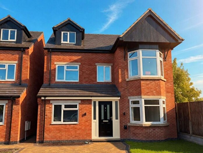 4 Bedroom Detached House For Sale In Scraptoft Lane, Leicester, LE5