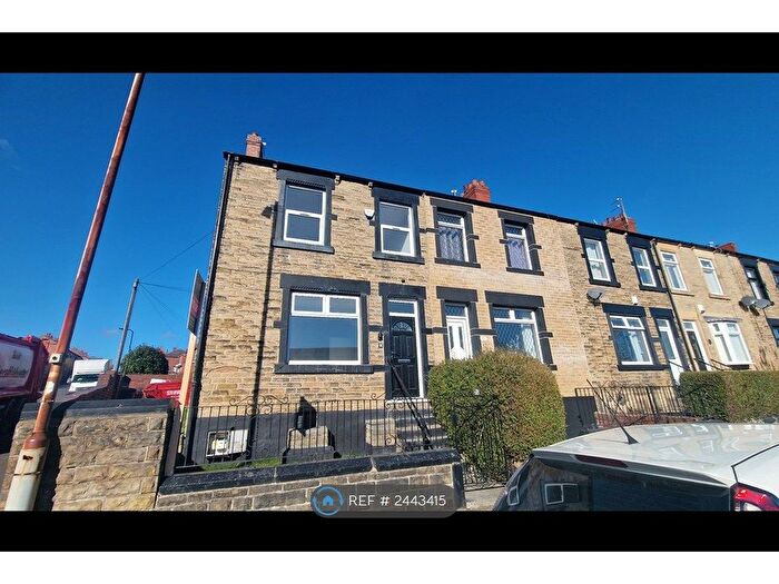 3 Bedroom Terraced House To Rent In Grove Street, Barnsley, S71