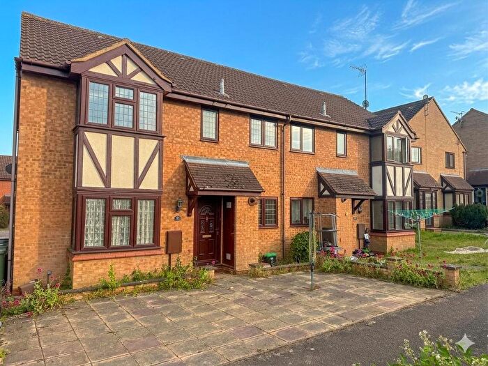 2 Bedroom Cluster House For Sale In Millwright Way, Flitwick, MK45