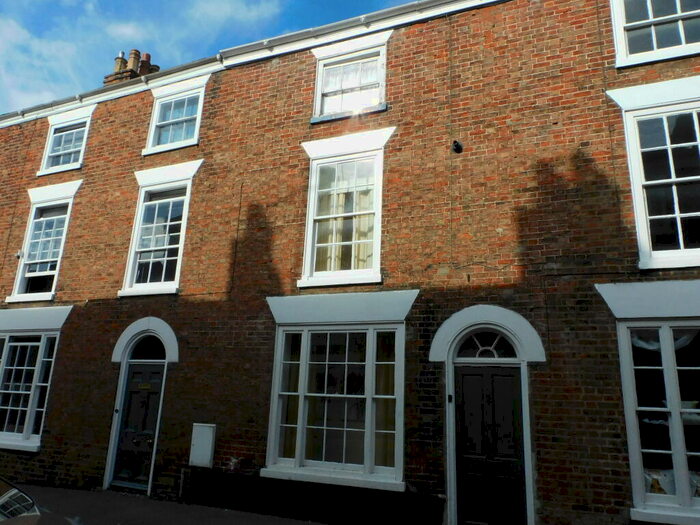 2 Bedroom Flat To Rent In Albert Street, Holbeach, PE12