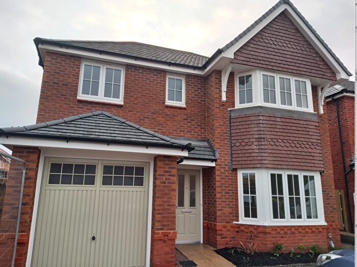 4 Bedroom House To Rent In Ffordd Y Pabi, Abergele, LL22