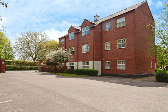 2 Bedroom Flat For Sale In Moorgate, Tamworth, Staffordshire, B79