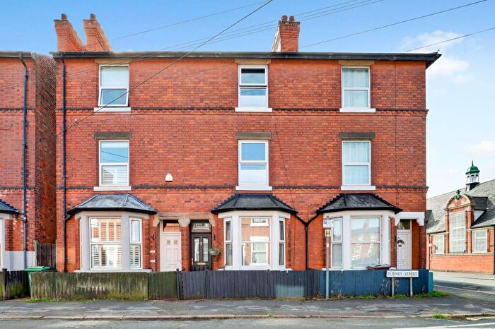 3 Bedroom Terraced House For Sale In Turney Street, Nottingham, NG2
