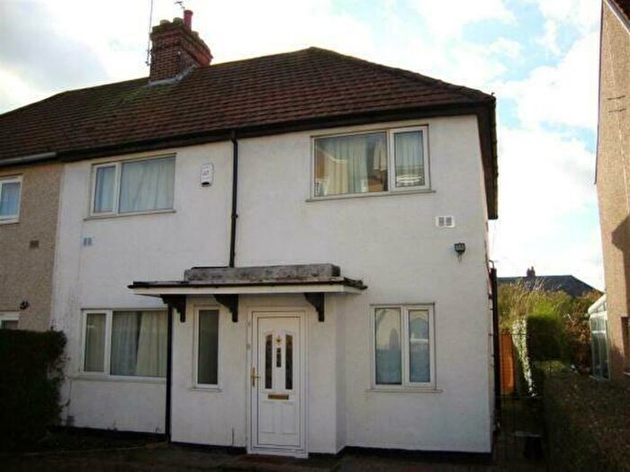 5 Bedroom Semi-Detached House To Rent In Cowley Road, Student Bedroom, OX4