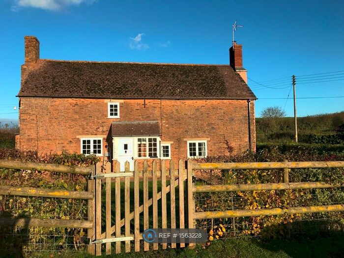 3 Bedroom Detached House To Rent In Willett, Lydeard St. Lawrence, Taunton, TA4