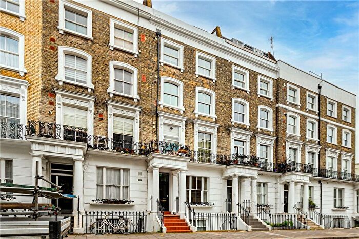 1 Bedroom Flat To Rent In Chepstow Road, Notting Hill, W2