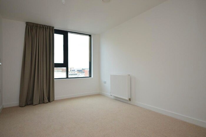 2 Bedroom Apartment To Rent In Redcliff Street, Bristol, BS1