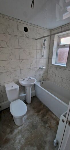 2 Bedroom Flat To Rent In South Terrace, Wallsend, NE28