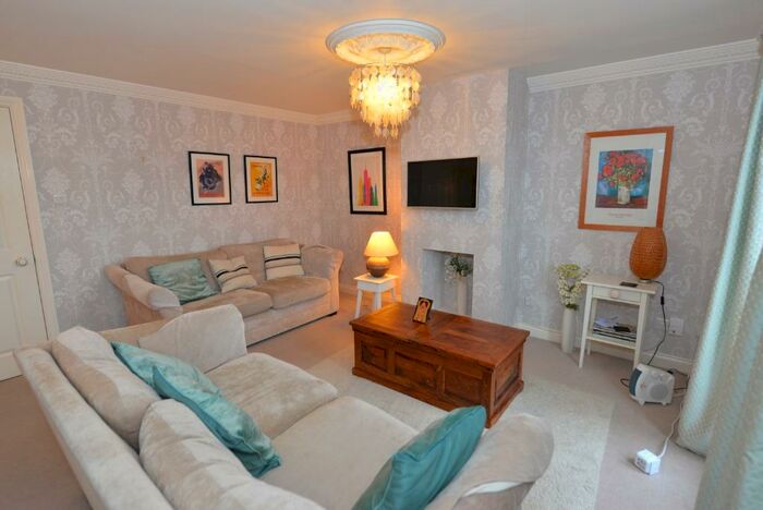2 Bedroom Flat To Rent In Handel Road, Southampton, SO15