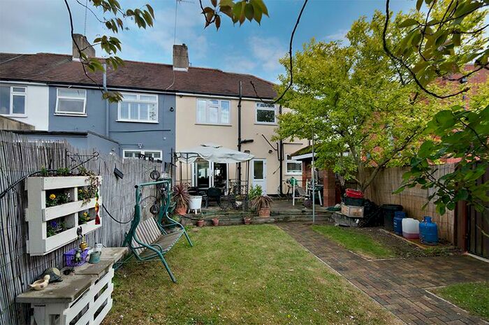3 Bedroom House To Rent In Alexandra Road, Muswell Hill, N10