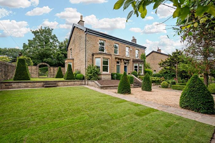 4 Bedroom Property For Sale In Ashfield Terrace, Appley Bridge, WN6