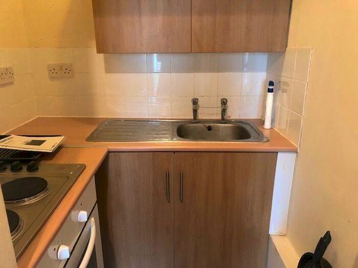 Property To Rent In York Road, SS1