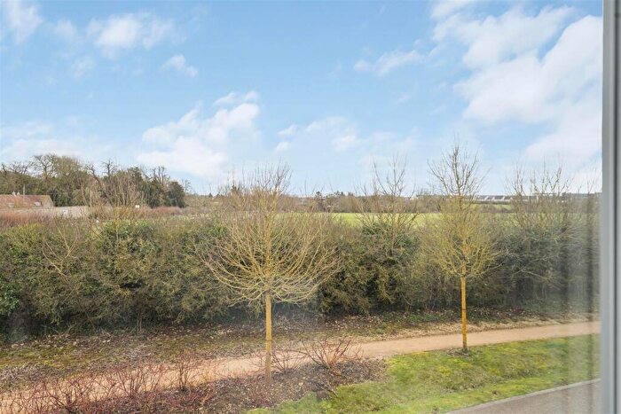 5 Bedroom Detached House For Sale In Haricot Vale Road, Bicester, OX27