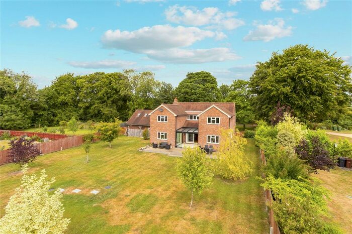 5 Bedroom Detached House For Sale In Orange Grove, Palestine, Hampshire, SP11