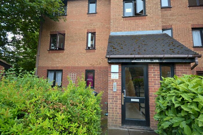 2 Bedroom Flat To Rent In Pempath Place, Wembley, Middlesex, HA9