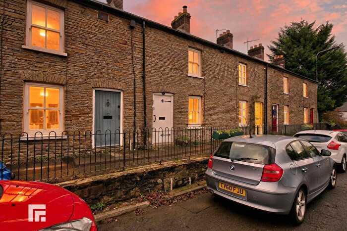 2 Bedroom Terraced House For Sale In Merthyr Road, Tongwynlais, CF15