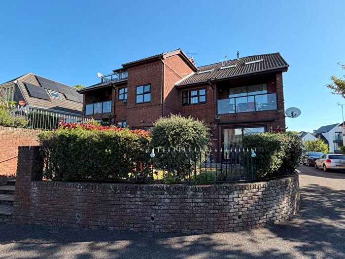 3 Bedroom Apartment To Rent In Fernside Road, Poole, BH15