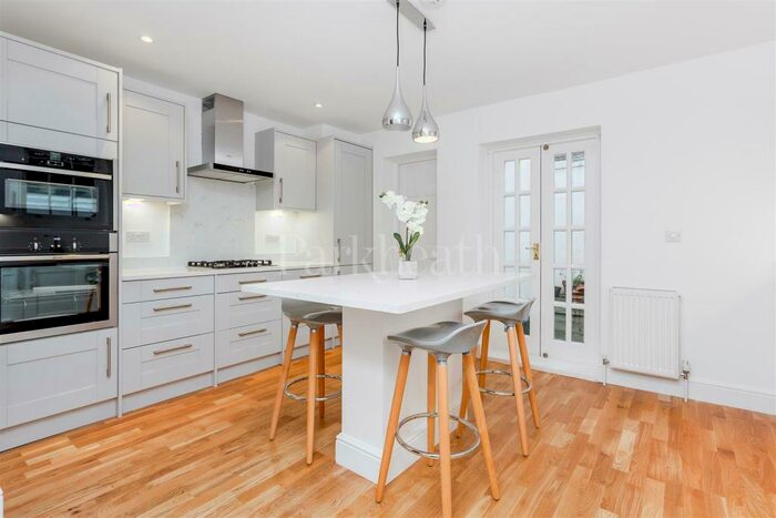 4 Bedroom End Of Terrace House To Rent In Platt Street, Kings Cross, NW1